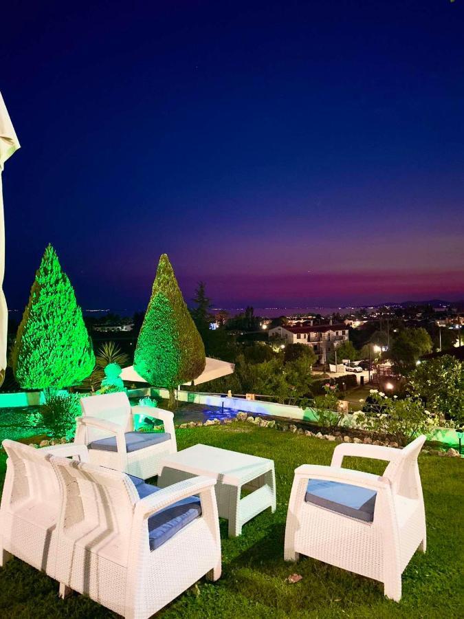 Nikitihouse Apartments 1 ภายนอก รูปภาพ
